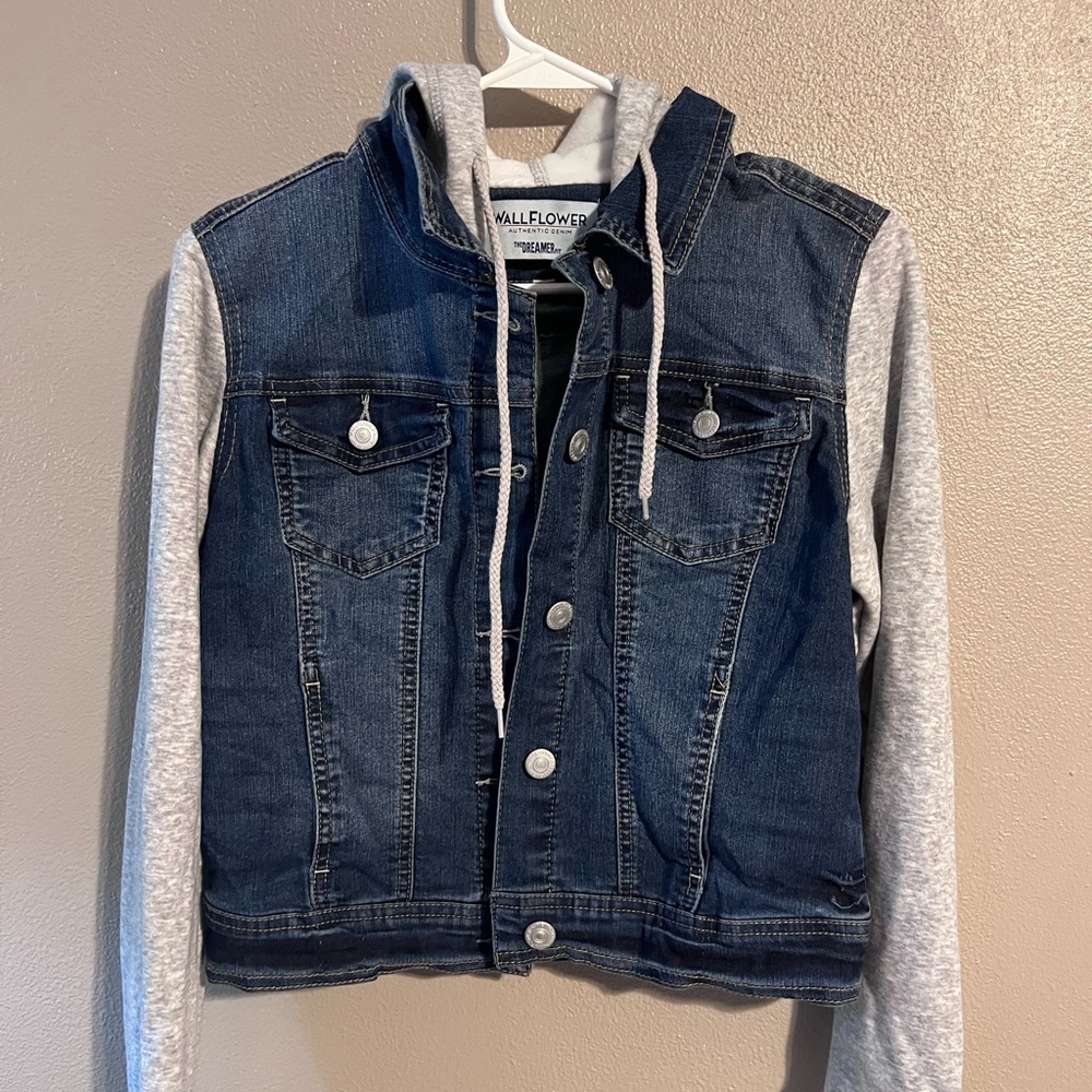 Jean jacket, never worn!